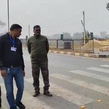 नीमडीह: एनएच 32, रघुनाथपुर में सड़क सुरक्षा को लेकर जागरूकता कार्यक्रम आयोजित किया गया