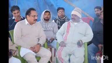 पोड़ैयाहाट: ढाकामोड़ में श्रम मंत्री से पोड़ैयाहाट विधायक प्रदीप यादव ने मुलाकात कर सांत्वना जताई