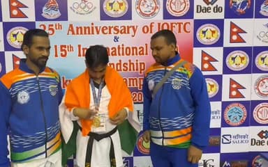 रेनुकूट के रवि ने ताइक्वांडो चैंपियनशिप में जीता गोल्ड, नेपाल में 15वीं इंटरनेशनल ओपन फ्रेंडशिप चैंपियनशिप में 10 देशों ...