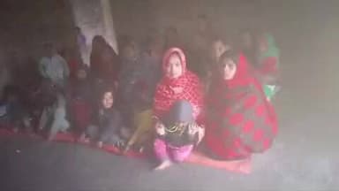 उजियारपुर: उजियारपुर में कड़ाके की ठंड में खुले आंगनबाड़ी केंद्र, छोटे बच्चों को हो रही परेशानी