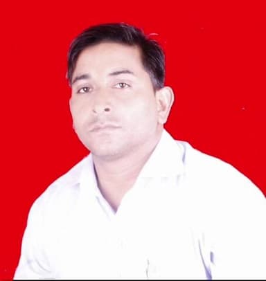 ओडगी: ओडगी के नव पदस्थ बीईओ प्रदीप सिंह ने किया पदभार ग्रहण