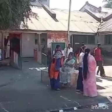 शेवगाव: शेवगाव नगरपरिषदेसाठी उत्स्फूर्त मतदान,मतदानात लक्षणीय वाढ...!