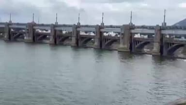 மேட்டூர்: மேட்டூர் அணை நீர்மட்டம் 112 அடியாக சரிவு