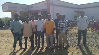 कटंगी: खैरलांजी के ग्रामीणों ने शिक्षकों पर विद्यार्थियों से मोटरसाइकिल धुलवाने का आरोप लगाया