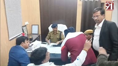 स्टेडियम के निरीक्षण के दौरान हुआ हंगामा, नगर परिषद सभापति और आयुक्त पर फेंकी स्याही
#NewsUpdate #newsfeed #News #rajast...