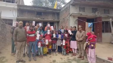 नौतनवा: मिशन शक्ति फेज 5.0: देवघट्टी में महिलाओं और बच्चियों की सुरक्षा को लेकर जागरूकता कार्यक्रम