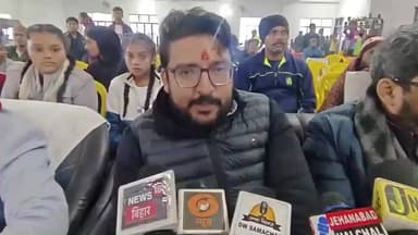 हुलासगंज: विधायक ऋतुराज कुमार ने 'मेडल लाओ, सरकारी नौकरी पाओ' योजना की सराहना की, कहा- हम आपके साथ हैं