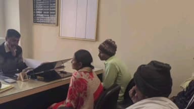 शेखोपुर सराय: शेखोपुर सराय अंचल कार्यालय में अंचलाधिकारी राकेश रोशन के नेतृत्व में जनता दरबार का आयोजन