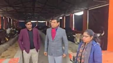जानसठ: जानसठ तहसील के मीरापुर कस्बे में ठंड को देखते हुए अधिकारियों ने गौशालाओं का किया निरीक्षण, दिए गए निर्देश