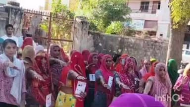 सिरोही: बढ़ता राजस्थान, हमारा राजस्थान की संकल्पना के साथ विकास रथ पहुंचे विभिन्न गांवों में