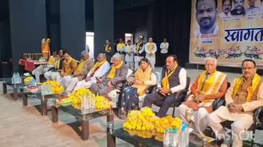 विदिशा: सनाढ्य ब्राह्मण परिषद के कार्यक्रम में 80 वर्ष से अधिक उम्र के बुजुर्गों और 80% अंक लाने वाले बच्चों का सम्मान