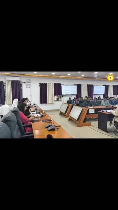 📍 जिला पदाधिकारी, औरंगाबाद श्रीमती अभिलाषा शर्मा (भा०प्र०से०) की अध्यक्षता में आई०सी०डी०एस०, मनरेगा, एल०एस०बी०ए०, एस०बी०...