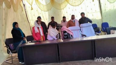 महुआडांड़: अम्वाटोली पंचायत भवन में 'प्रशासन आपके द्वार' कार्यक्रम में कोई भी प्रशासनिक अधिकारी नहीं पहुंचा