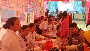 #बालाघाट
नक्सल प्रभावित ग्राम हर्रादेही में जनसुनवाई शिविर आयोजित, ग्रामीणों की समस्याओं का हुआ त्वरित निराकरण
आईजी, क...