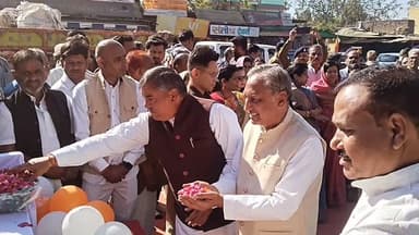 महिदपुर/ शहीद दिवस व गौरव दिवस समारोह आयोजित