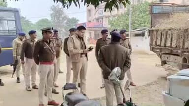 खड़गपुर: एसपी ने किया शामपुर थाने का वार्षिक निरीक्षण, त्वरित सेवा पर दिया ज़ोर