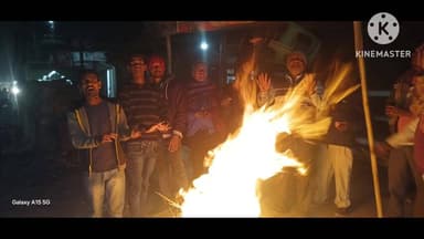 मेहरमा: YCC यूथ इलेवन क्रिकेट क्लब छठ पूजा सेवा समिति द्वारा अलाव की व्यवस्था