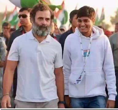 डुमरी कटसरी: कांग्रेस के दिग्गज नेता, श्यामपुर निवासी धनंजय कुमार सिंह के आकस्मिक निधन से शोक की लहर