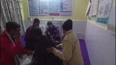 बबेरू: भदवारी मोड़ के पास बाइक सवार दो लोग खड़े ट्रक से टकराकर गंभीर रूप से घायल, दोनों को जिला अस्पताल किया गया रिफर