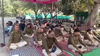 सुसनेर: विश्व ध्यान दिवस पर पुलिस थाने में हार्टफूलनेस कार्यक्रम आयोजित, पुलिसकर्मियों ने सीखे तनाव मुक्ति के गुर