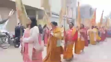 फारबिसगंज: फारबिसगंज में श्याम महोत्सव पर भव्य शोभायात्रा निकाली गई