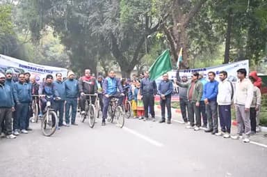 🇮🇳 🌞फिट इंडिया के संदेश “स्वस्थ समाज, उज्ज्वल भविष्य” के साथ बरेका में आयोजित साइकिल रैली ने स्वास्थ्य और पर्यावरण के प्रति जागरूकता का संकल्प दोहराया 🌱
#IndianRailways #Motivation