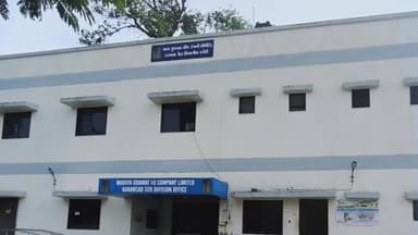 આણંદ: કરમસદ આણંદ મહાનગરપાલિકાના કરમસદ વિસ્તારમાં સવારે સાત વાગ્યાથી 1:00 વાગ્યા સુધી ઇલેક્ટ્રીક સપ્લાય બંધ રાખવામાં આવ્યો