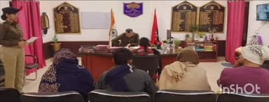 बेगूसराय: कार्यालय कक्ष में एसपी ने लगाया जनता दरबार, 20 फरियादियों की सुनी फरियाद