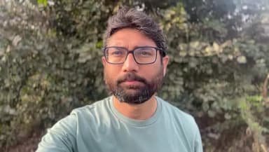 બાલાસિનોર: બાલાસિનોર શહેરમાં કમળાના કેસો મામલે ધારાસભ્ય જીગ્નેશ મેવાણી એ પ્રતિક્રિયા આપી આક્ષેપ કર્યા