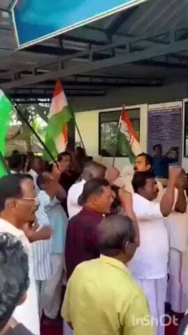 കുട്ടനാട്: ചമ്പക്കുളം കൈനകരി പഞ്ചായത്തുകളിലെ സത്യപ്രതിജ്ഞാ ചടങ്ങിൽ കൊടിക്കുന്നിൽ സുരേഷ് MP പങ്കെടുത്തു