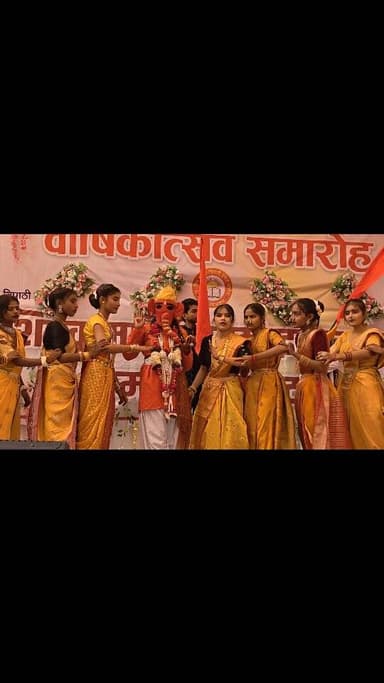 पंडित शिवकुमार त्रिपाठी इंटर कॉलेज में वार्षिकोत्सव समारोह में धूमधाम से प्रस्तुति #viralvideo #dainiknewssach #facebook...