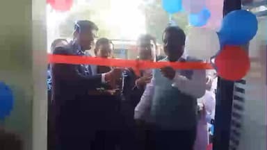 শীতলকুচি: শীতলকুচি গার্লস স্কুলের সামনে নবনির্মিত সেন্ট্রাল ব্যাংক শাখার নতুন ভবনের শুভ উদ্বোধন অনুষ্ঠিত হলো