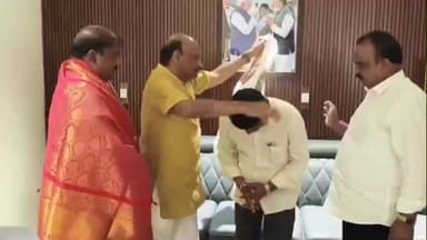 స్పీకర్ చింతకాయల అయ్యన్నపాత్రుడుని కలిసిన అనకాపల్లి జిల్లా టిడిపి నూతన అధ్యక్ష ,కార్యదర్శులు