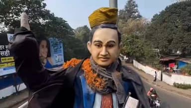 धनबाद/केंदुआडीह: बाबा साहेब की प्रतिमाओं से छेड़छाड़: डीआरएम चौक पर गंदे कपड़े पहनाए, भूली में तोड़ी प्रतिमा