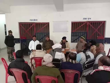 शिवाजी नगर: नव वर्ष को लेकर हथौड़ी थाना में शांति समिति की बैठक, आपसी सौहार्द बनाए रखने की अपील