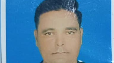 सकलडीहा: महमुदपुर तिरगांवा निवासी बृजेश यादव के साथ आरटीओ के नाम पर साइबर ठगी, ₹3 लाख की जमापूंजी मिनटों में उड़ाई गई