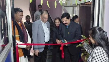 धनबाद/केंदुआडीह: राजकमल सरस्वती विद्या मंदिर, धनबाद में रोबोटिक्स और एआई लैब का उद्घाटन