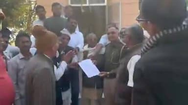 बिलारा: ओलवी गांव में मंदिर का शिखर कलश चोरी, ग्रामीणों में आक्रोश फैला