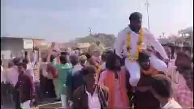 लोहा: लोहा नगरपरिषदेवरलोहा नगरपरिषदेवर राष्ट्रवादीचे वर्चस्व राष्ट्रवादीच्या वतीने लोहा येथे जल्लोष