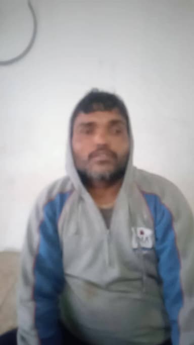 pintu ka bhias chori ho gaya hai panapur me