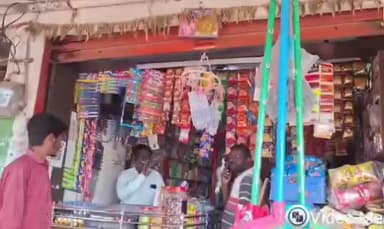 శంకరంపేట ఏ: రెండు కిరాణం దుకాణాల చోరీ 23 వేల నగదు అపహరణ