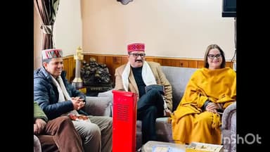 मनाली: होटलियर एसोसिएशन मनाली की नव नियुक्त कार्यकारिणी ने पूर्व मंत्री गोविंद सिंह ठाकुर के निवास पर की शिष्टाचार भेंट