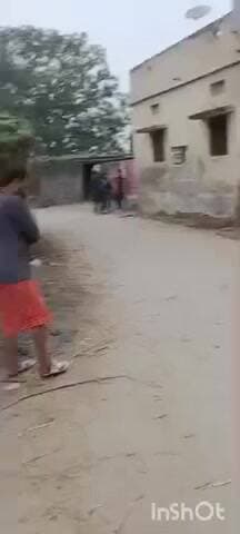 मांझा: पथरा गांव में आपसी विवाद को लेकर दो पक्षों में मारपीट, जाँच में जुटी डायल 112 पुलिस