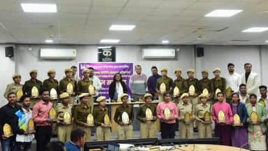 कोंडागांव: कोंडागांव में संचालित लक्ष्य निःशुल्क कोचिंग से 81 युवाओं का चयन, जिला कार्यालय में हुआ सम्मान