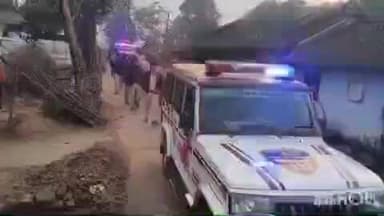 ଜି ଉଦୟଗିରି: ଆଗକୁ ଆସୁଛି ବଡ ଦିନ,ଏହି ଅବସରରେ ଜି ଉଦୟଗିରି ଥାନାର ରଟିଙ୍ଗିଆ, ଗ୍ରେସିଙ୍ଗିଆ ପଞ୍ଚାୟତ ରେ ପୋଲିସ ର ଫ୍ଲାଗ ମାର୍ଚ୍ଚ