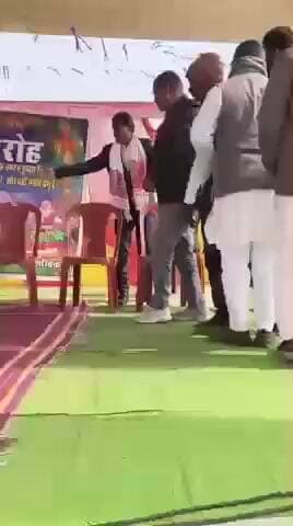 रामानुजगंज: विजयनगर मिलानी महुआ में ख्रीस्त राजा समारोह, सांस्कृतिक रंगों से सजा आयोजन