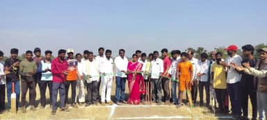 ఎల్లారెడ్డి: హన్సిభాయి జ్ఞాపకార్థం క్రికెట్ టోర్నమెంట్, క్రీడలతోనే మానసిక ఉల్లాసం, మార్కెట్ కమిటీ చైర్పర్సన్ రజిత వెంకటరామిరెడ్డి