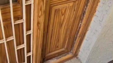 कोडरमा: देवी मंडप रोड पर बंद घर में खिड़की-दरवाजे तोड़कर ₹12 लाख के गहनों की चोरी, पुलिस जांच में जुटी