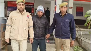 वसूली-बंधक बनाने के मामले में एक और गिरफ्तार:गजरौला में झूठे दुष्कर्म केस में फंसाने का आरोप