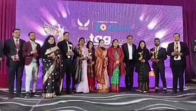 गोरखपुर: टीचर्स अवार्ड्स गोरखपुर 2025: शिक्षा के नायकों को मिला सम्मान